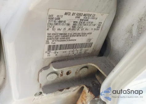 2012 Ford F-250 Xlt from USA, damaged, VIN 1FT7W2B66CEB49434